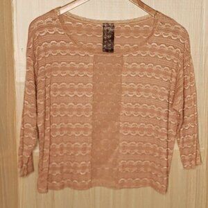 WallpapHer Womens Stretchy Lacey Cropped Top Large